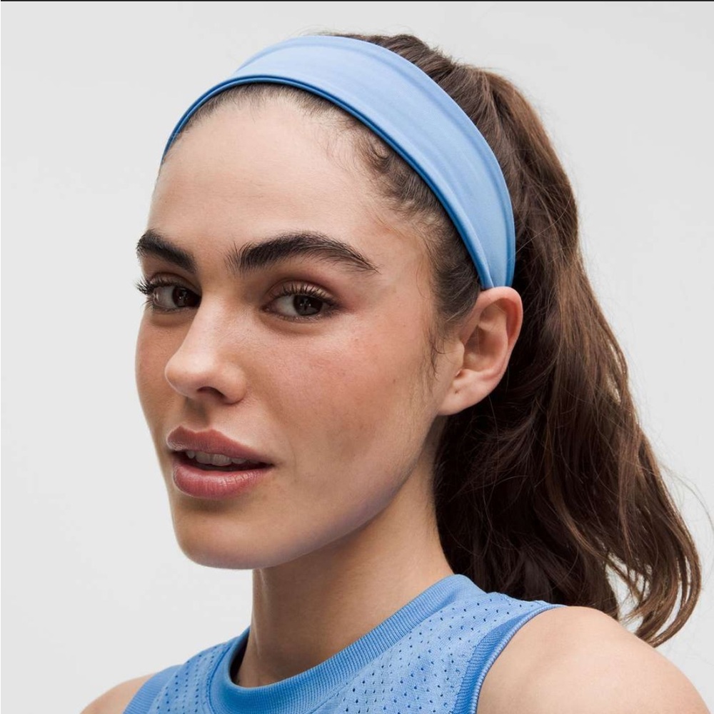 Lululemon Athletica Luxtreme Training Headband Pool Party NWT